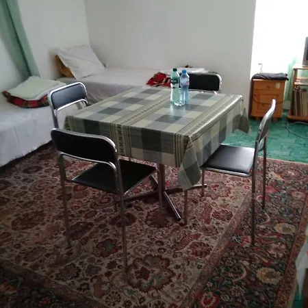 Vladev Homestay *